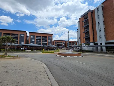 2 Bedroom Apartment To Rent in Bedfordview - oaRk.webp