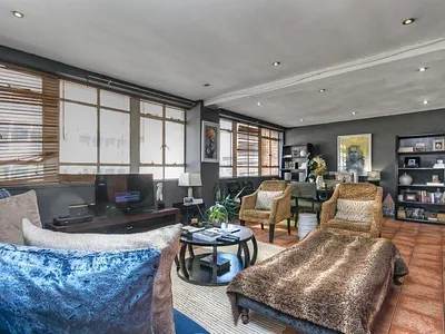 2 Bedroom Apartment For Sale in Johannesburg - 9w6a.webp