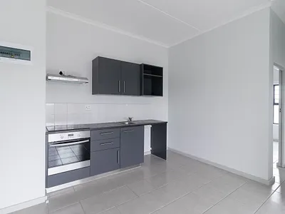 2 Bedroom Apartment For Sale in Milnerton - img