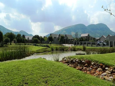 4 Bedroom House For Sale in Hartbeespoort - img