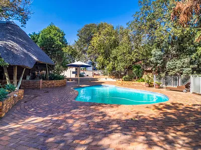 2 Bedroom Townhouse For Sale in Johannesburg - po0Y.webp