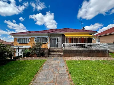 3 Bedroom House For Sale in Johannesburg - img