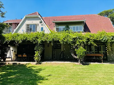 6 Bedroom House For Sale in Sandton - img