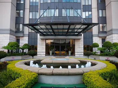 3 Bedroom Apartment For Sale in Sandton - img