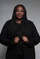 Donna Mashicila - C6Zq.webp