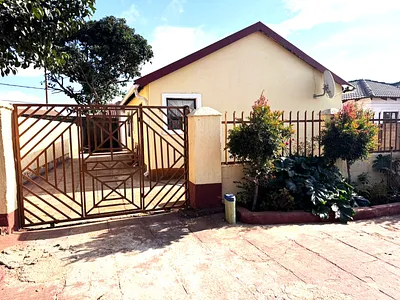 3 Bedroom House For Sale in Boksburg - apPq.webp