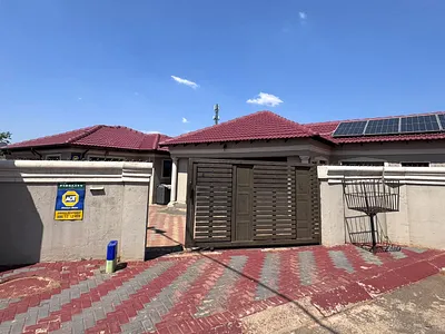 6 Bedroom House For Sale in Germiston - vS8q.webp
