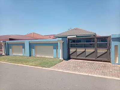 2 Bedroom House For Sale in Benoni - img