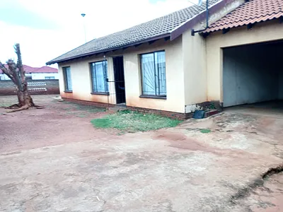 3 Bedroom House For Sale in Boksburg - If5E.webp