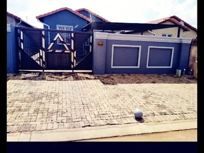 3 Bedroom House For Sale in Boksburg - 44o8.webp