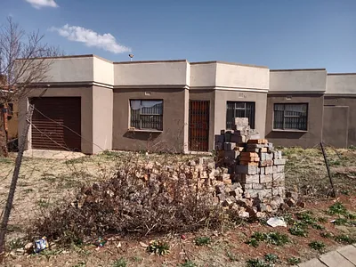 2 Bedroom House For Sale in Boksburg - img