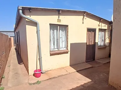 6 Bedroom House For Sale in Boksburg - Pl4i.webp