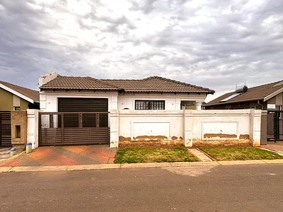 2 Bedroom House For Sale in Boksburg - QNAM.webp