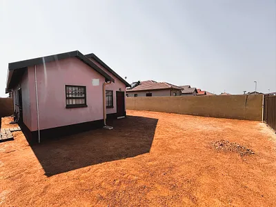 3 Bedroom House For Sale in Boksburg - YxXS.webp