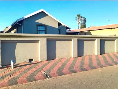 3 Bedroom House For Sale in Katlehong - fxWx.webp