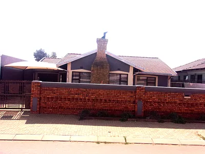 3 Bedroom House For Sale in Boksburg - pnjP.webp