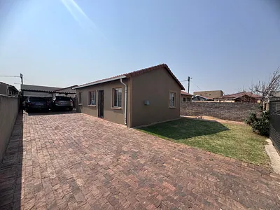 3 Bedroom House For Sale in Boksburg - Co97.webp