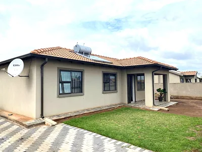 3 Bedroom House For Sale in Boksburg - 0Ed3.webp