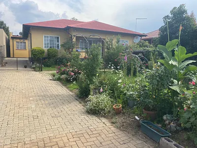 3 Bedroom House For Sale in Johannesburg - img