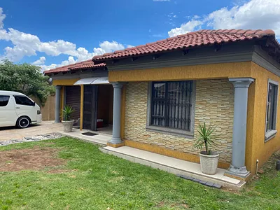 4 Bedroom House For Sale in Boksburg - img
