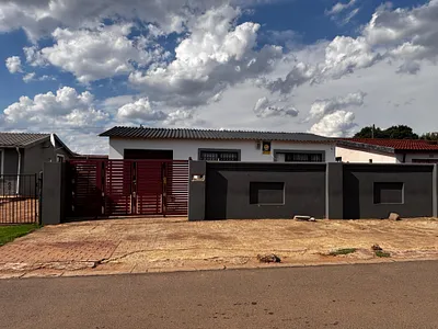 2 Bedroom House For Sale in Boksburg - XMqT.webp