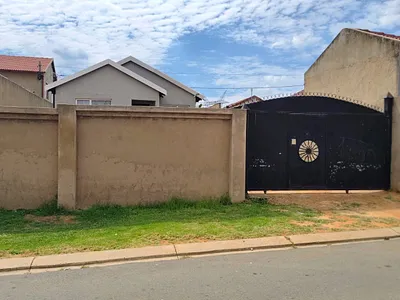 2 Bedroom House For Sale in Midrand - Ii4x.webp