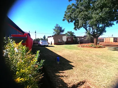 2 Bedroom House For Sale in Boksburg - ZrAu.webp