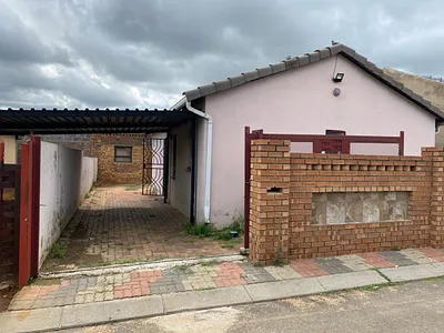 5 Bedroom House For Sale in Boksburg - Hv30.webp