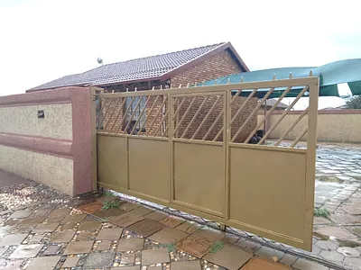 3 Bedroom House For Sale in Boksburg - ZE4V.webp