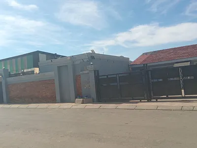 15 Bedroom House For Sale in Brakpan - img