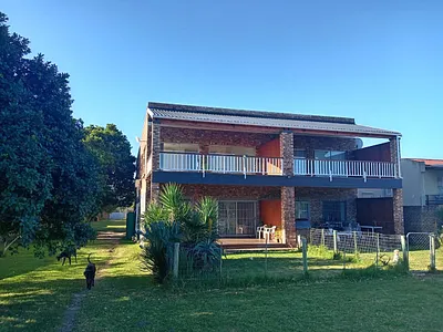 12 Bedroom House For Sale in Port Alfred - 07yx.webp