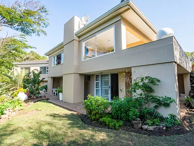 6 Bedroom House For Sale in Port Alfred - OS5b.webp