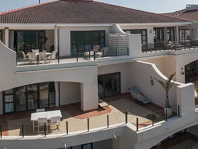 8 Bedroom Apartment For Sale in Port Alfred - img