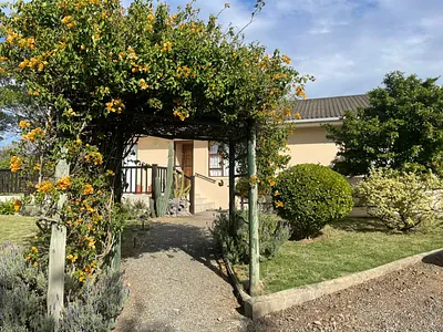3 Bedroom House For Sale in Bathurst - DJGG.webp