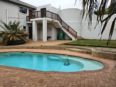 4 Bedroom House For Sale in Port Alfred - img