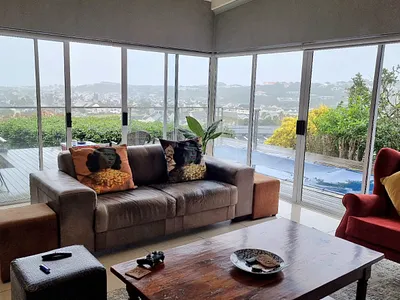 4 Bedroom House For Sale in Port Alfred - ztCR.webp