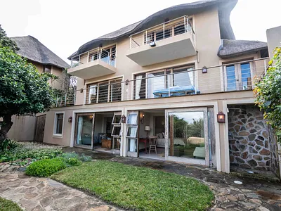 4 Bedroom House For Sale in Kleinemonde - V3cw.webp