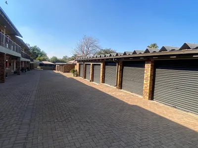 3 Bedroom Apartment For Sale in Alberton - tqlI.webp