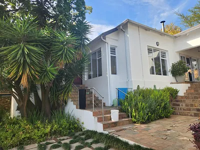 3 Bedroom House For Sale in Johannesburg - OEGH.webp