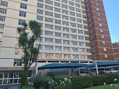 1 Bedroom Apartment For Sale in Bedfordview - MyLl.webp