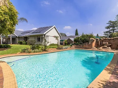 3 Bedroom House For Sale in Alberton - 4itd.webp
