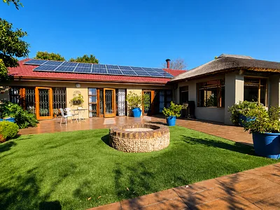 4 Bedroom House For Sale in Alberton - 2KSl.webp