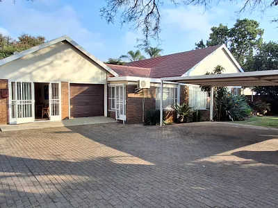 5 Bedroom House For Sale in Pretoria - c29A.webp
