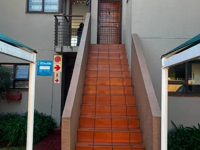 2 Bedroom Townhouse For Sale in Johannesburg - Qm9h.webp