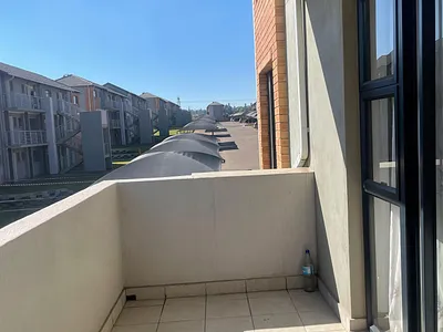 3 Bedroom Apartment To Rent in Kempton Park - img