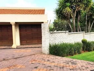3 Bedroom House For Sale in Johannesburg - img