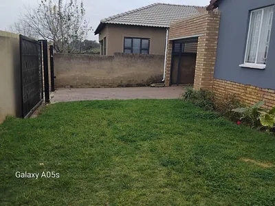 3 Bedroom House For Sale in Johannesburg - img