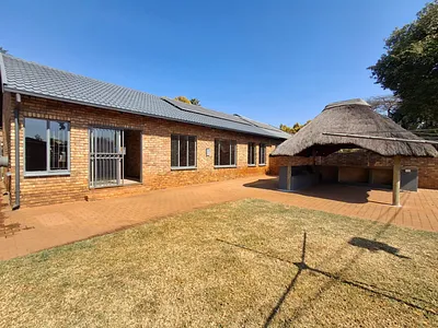 3 Bedroom House For Sale in Pretoria - nu7Q.webp