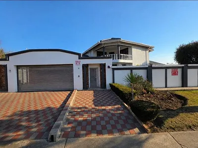 4 Bedroom House For Sale in Alberton - JTS2.webp