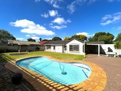 3 Bedroom House For Sale in Alberton - RWBZ.webp